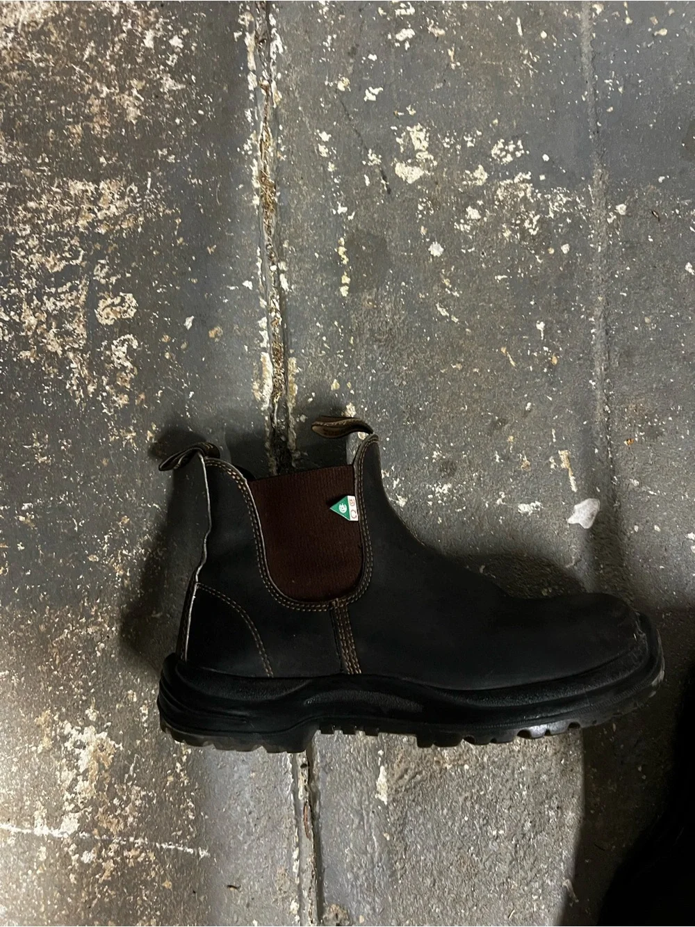 Blundstone Men's Chukka Boots - Black with Brown Elastic